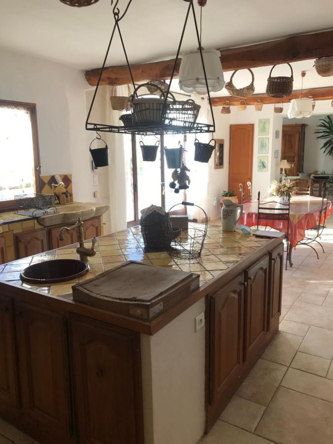 Bastide Campagne Canal Кюкюрон Экстерьер фото